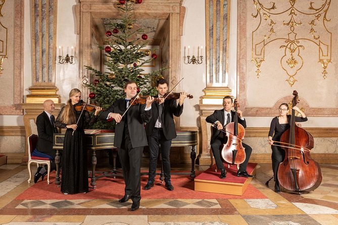 Salzburg: Christmas Concert at Mirabell Palace - Timing and how to plan your Salzburg day around 11:00 am