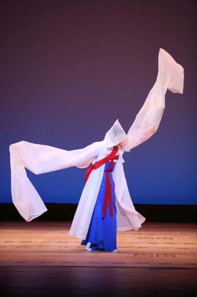 SEOUL: Gugak - Korean Traditional Music Museum&Concert Tour - Concert Stop: National Gugak Center Performance Rehearsal Hall (80 Minutes)
