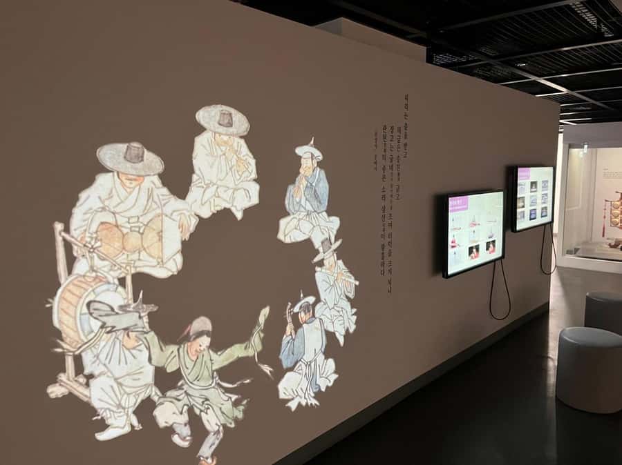 SEOUL: Gugak - Korean Traditional Music Museum&Concert Tour - Practical Tips for Getting More From the Concert
