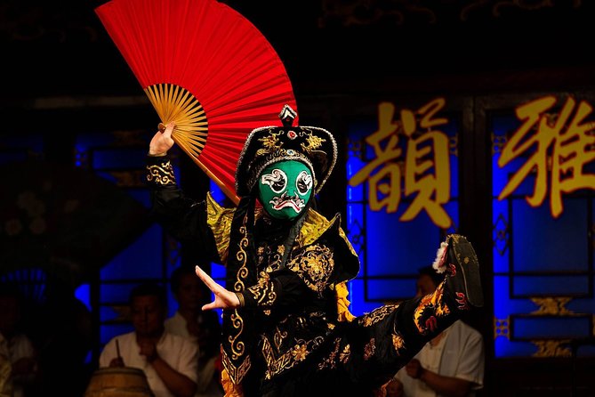 Sichuan Culture Opera Show in Chengdu - Upgrades Explained: Massage, Ear Cleaning, Costume Try-On, and Photos