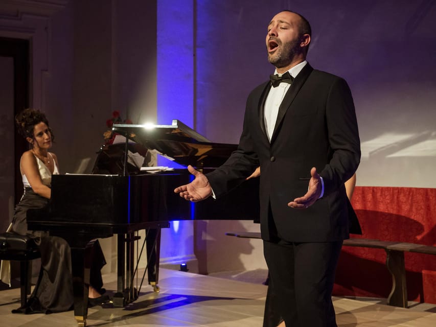 Siena: Italian Opera Concert in the heart of the City - Following the story with projected captions (so you don’t need opera homework)