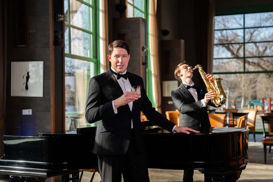 Sinatra Tribute. Concert & dinner. - From dinner to concert: how the evening flows in practice