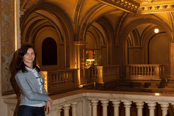 STATE OPERA - PRIVATE guided tour (tickets included) - Why this tour feels different: private pacing and real conversation