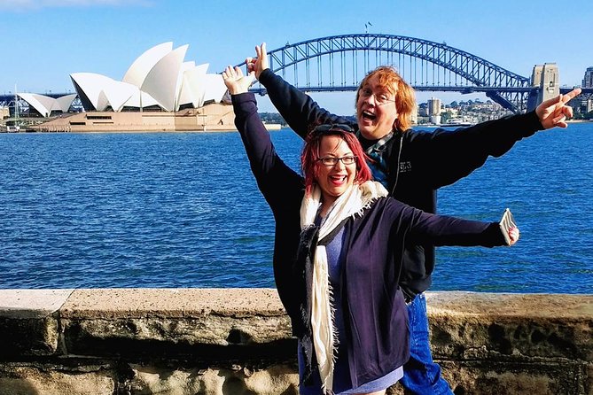 Sydney Half Day Private Tour: See Sydney Opera House and Bondi - Hotel pickup, a private guide, and who you might ride with