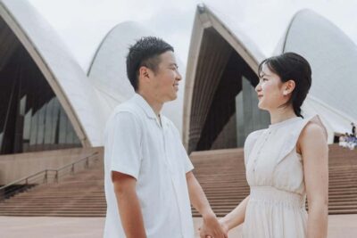 Sydney: Private Photoshoot outside the Opera House - How the 30–45 Minute Session Actually Feels On the Ground