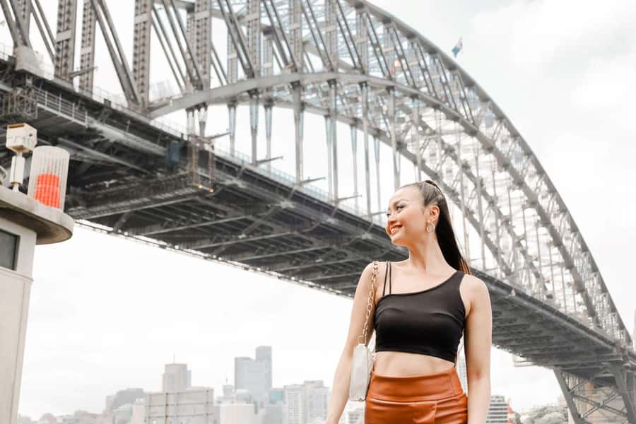 Sydney: Private Photoshoot outside the Opera House - Should You Book the Sydney Opera House Private Photoshoot?
