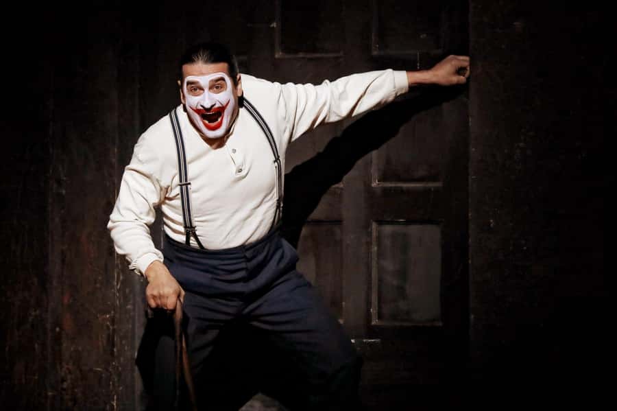 Sydney: Rigoletto at the Sydney Opera House - The Stage Picture: La Dolce Vita Glam Meets a Revolving Dolls-House Set