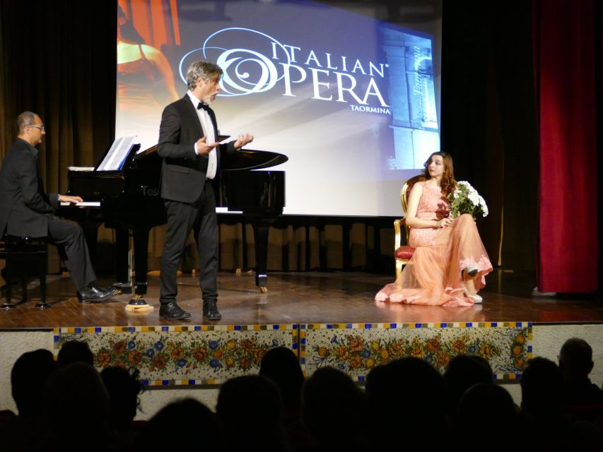 Taormina: Opera Performance in the Nazarena Theater - Entering the Nazarena Theater: where opera feels close and clear