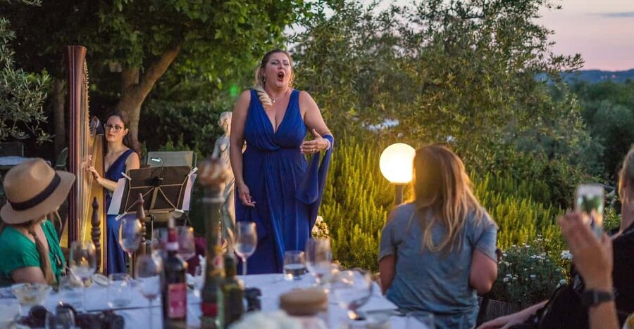 Tuscany: Cooking, Dinner & Live Opera in the countryside - Garden walk, moka coffee, and the olive-oil story before you touch the pasta