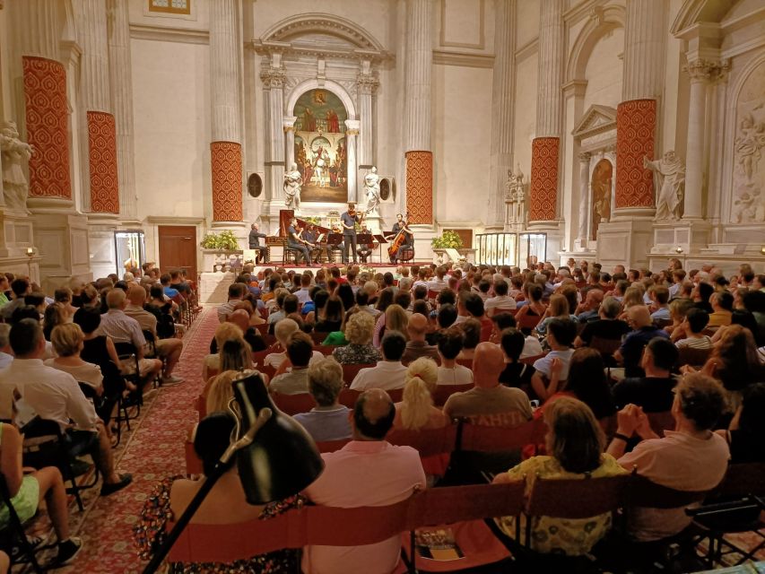 Venice: Interpreti Veneziani Concert at Church of San Vidal - Who should book this concert (and who might skip it)