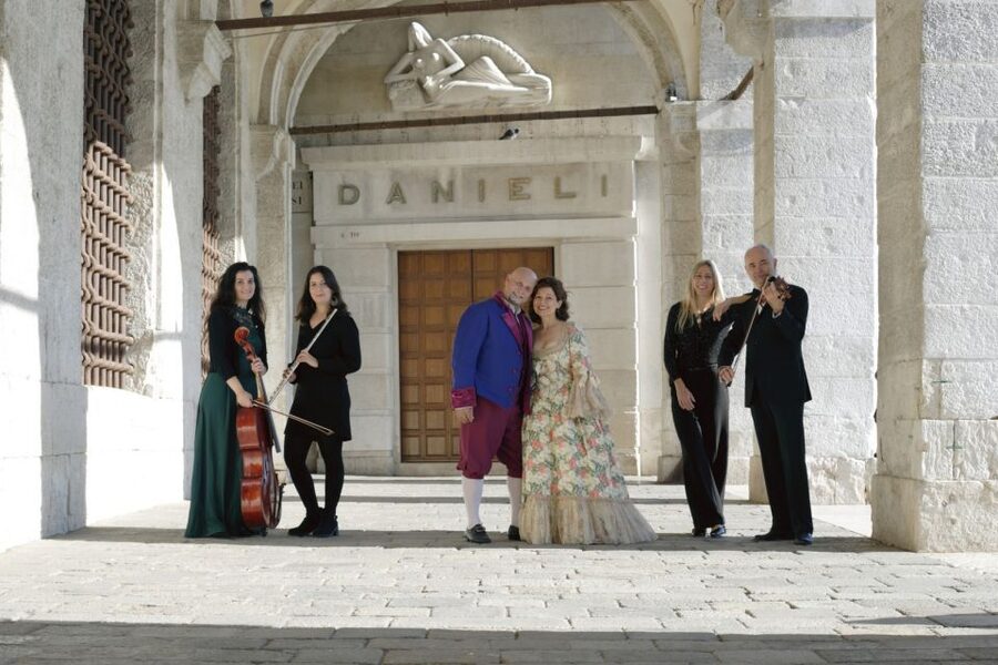 Venice: Opera Concert at Casanova Prisons in St. Mark Square - Comfort, Seating, and What to Wear for a 1-Hour Sit