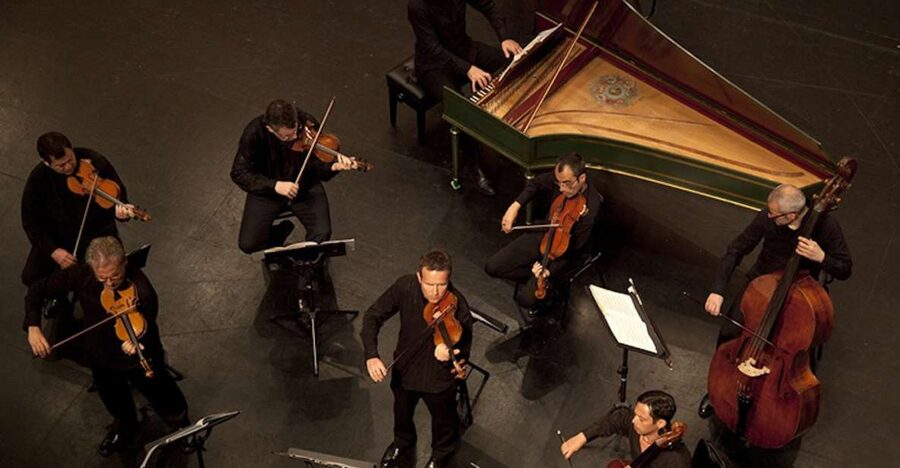 Venice: Vivaldi Baroque Concert Ticket and Free Music Museum - San Maurizio Church-Music Museum: Free Entry and the Stradivari Angle