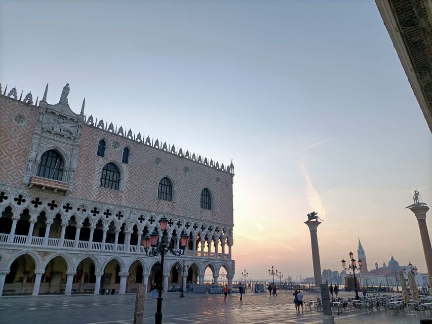 Venice: Vivaldi's Four Seasons Concert & Music Museum Visit - Museum hours and how to plan a smooth 1-day schedule