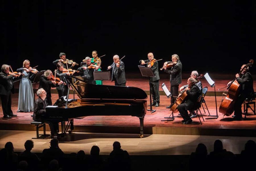 Verona: Orchestra Concert in the city of Romeo and Giulietta - Language and audience interaction: what to do if you do not speak Italian