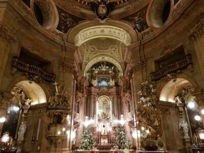 Vienna: Christmas & New Year's Concert in St. Peter's Church - Classic Ensemble Vienna: A Winter Program That Stays Close to What You Know