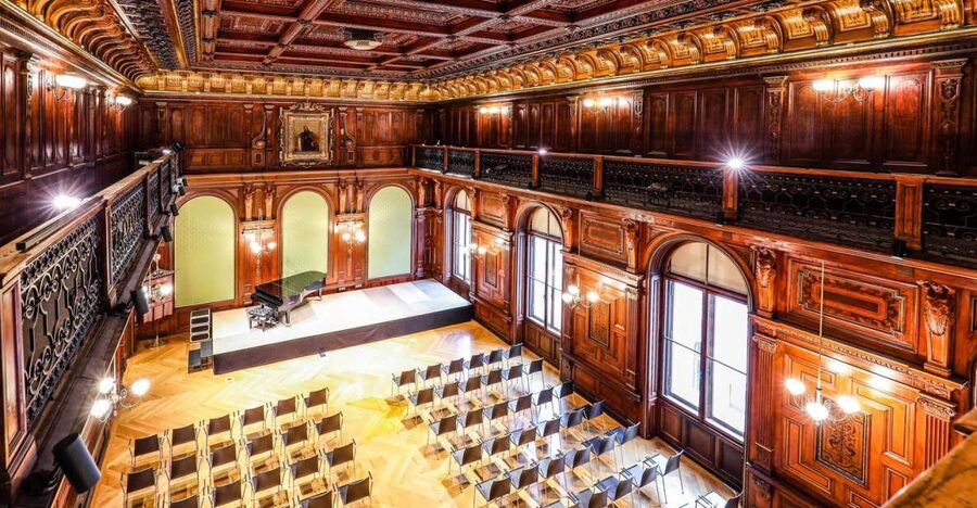 Vienna: Classical Concert at Eschenbach Palace - More Than an Orchestra: Voices, Ballet, and a Bit of Humor
