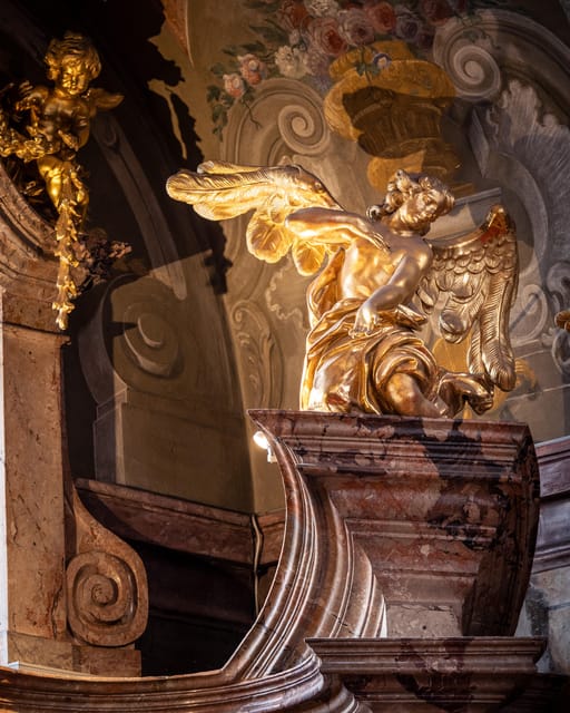 Vienna: Classical Concert in St. Anne's Church (Annakirche) - Getting great seats in a free-seating church