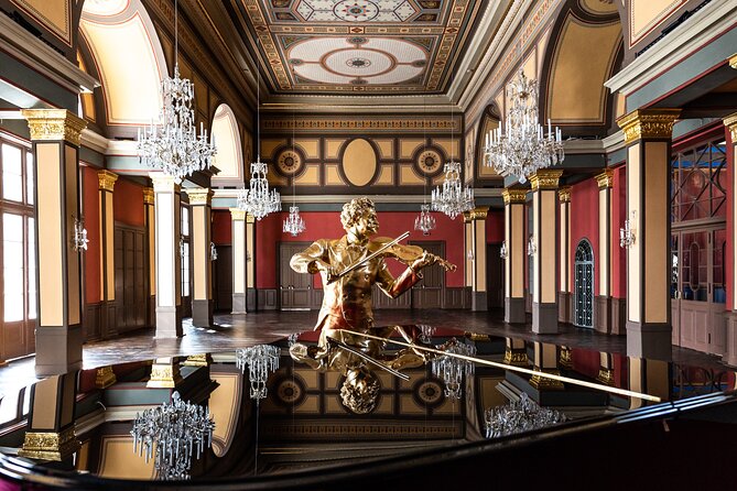 Vienna Classical Concert – Strauss in Historic 1837 Hall - Getting There Without Stress: Transit vs. Taxis