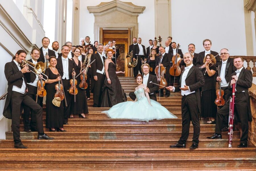 Vienna: Concert Tickets for Vienna Hofburg Orchestra - More than an orchestra: vocal soloists and classical ballet on stage