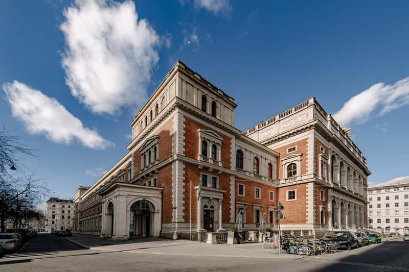 Vienna: Mozart & Strauss Classical Concert at Börse Palace - Price vs. what you actually get for about $55