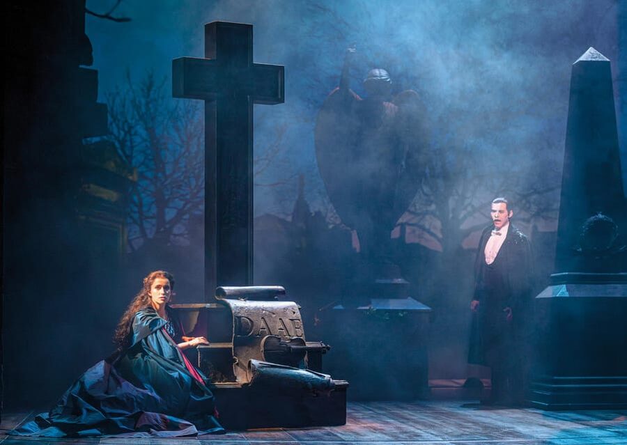 Vienna: Musical Tickets THE PHANTOM OF THE OPERA - Andrew Lloyd Webber live with the VBW Orchestra: why the score feels bigger