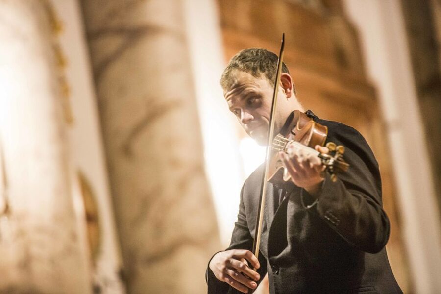 Vienna: Vivaldi’s Four Seasons Concert in Karlskirche - Dress for a church without air conditioning