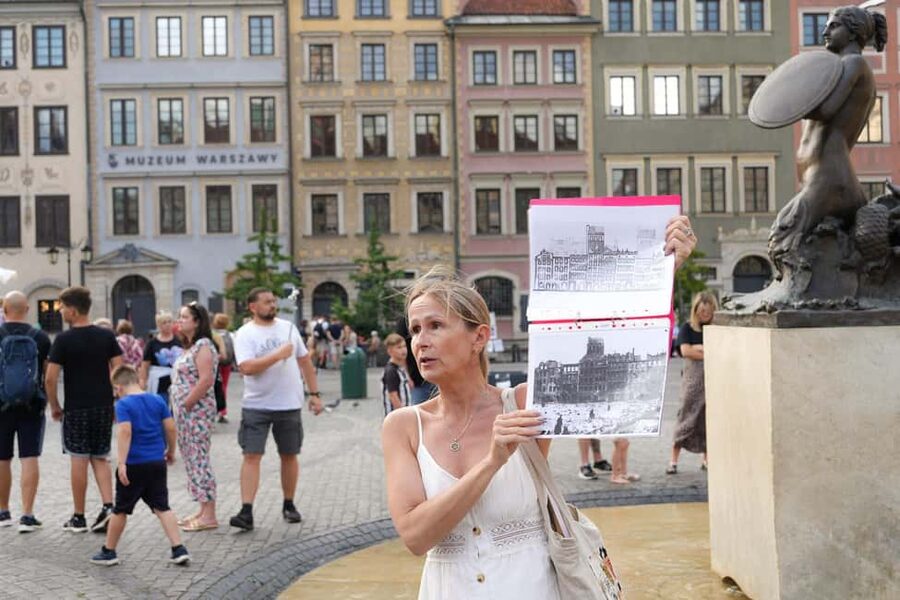 Warsaw: Guided Walking Tour with a Private Chopin Concert - Meeting at Krakowskie Przedmieście 2: the easiest way to start strong
